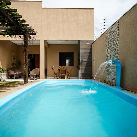 Casa No Prea Com Piscina ! Villa Bagian luar foto